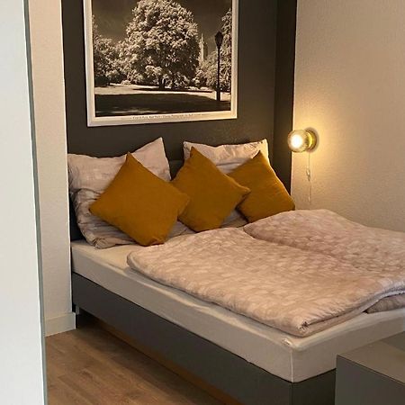 Ferienwohnung Am Stoetteritzer Waeldchen Leipzig Exterior foto